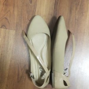 Ynot flats size 8 1/2